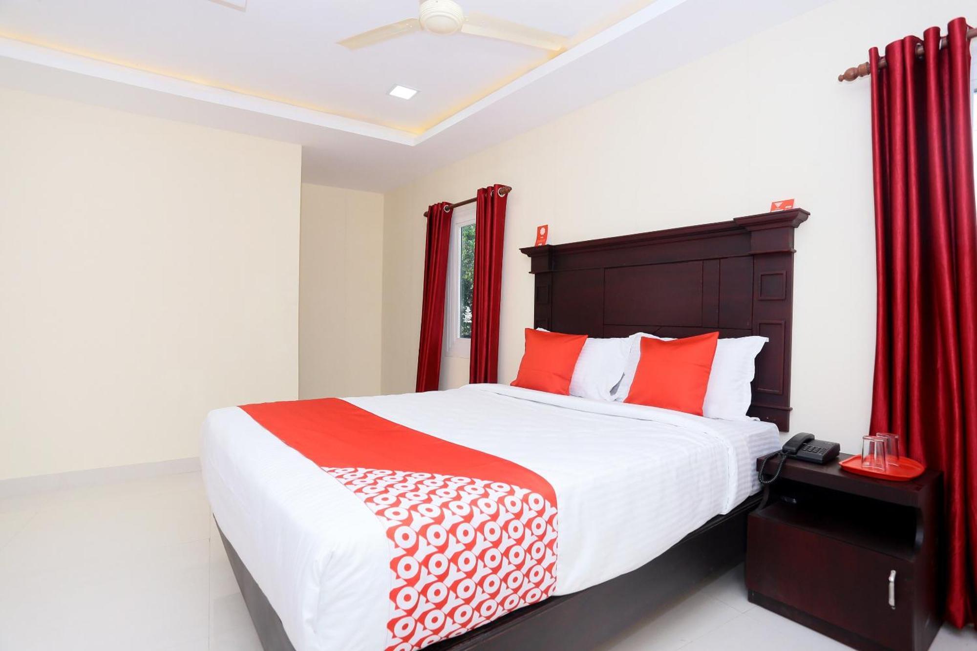 Hotel O Malabar Plaza Коччи Экстерьер фото