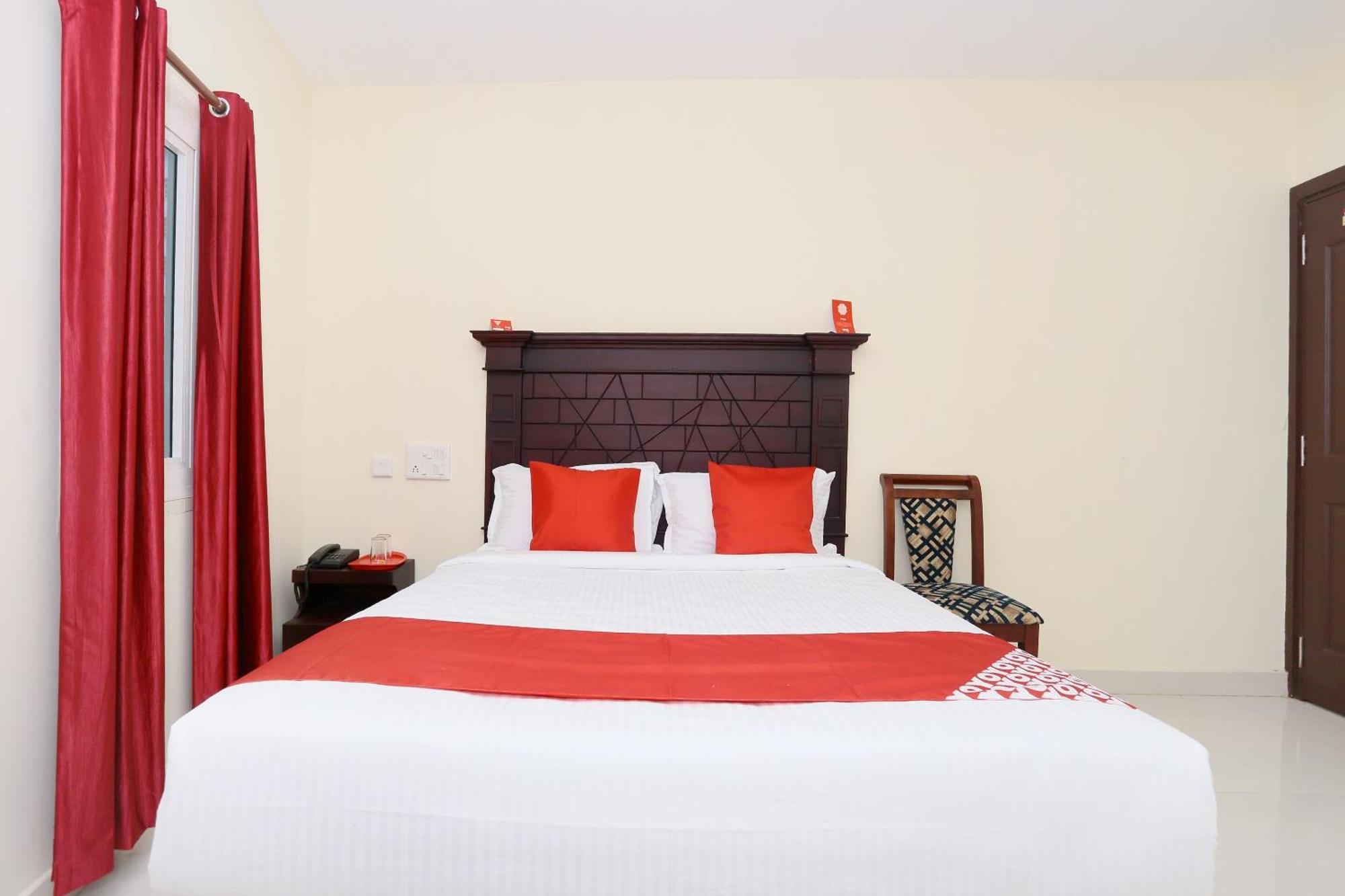 Hotel O Malabar Plaza Коччи Экстерьер фото
