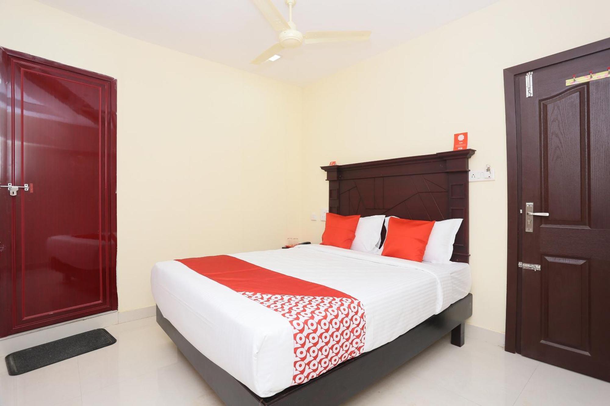 Hotel O Malabar Plaza Коччи Экстерьер фото